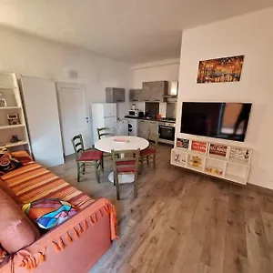Apartment Casa Elisa Due Passi Dalla Torre Pendente, Pisa