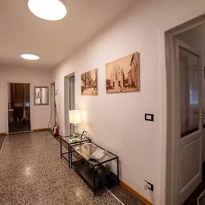 Apartment Di La D'arno, Climatizzato A Due Passi Dal Centro!, Pisa